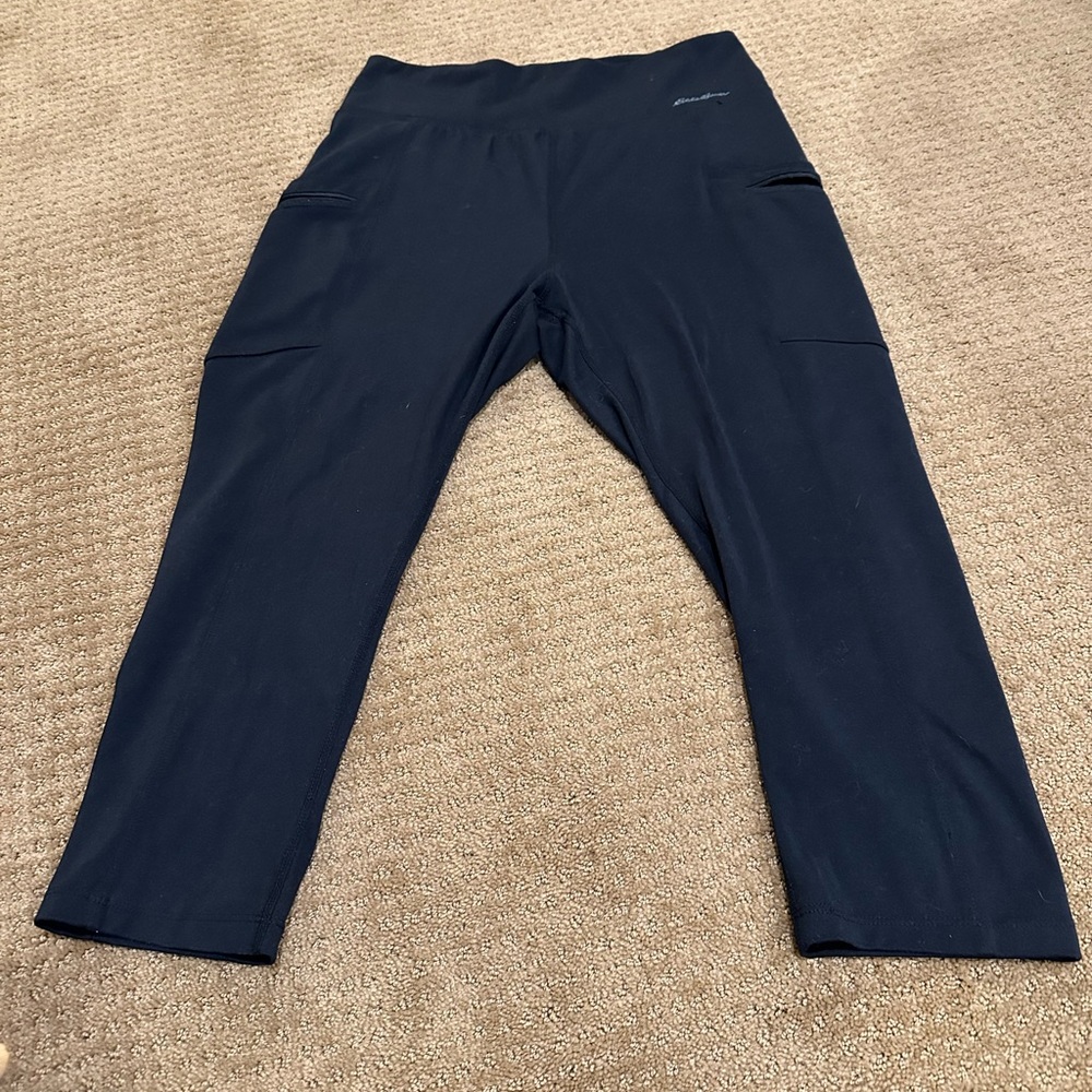 Eddie Bauer Black Capri Leggings